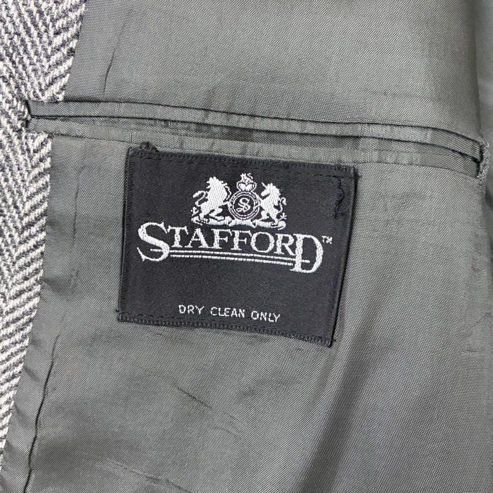 90's Stafford Grey Herringbone Tweed Blazer Dark Academia Goblincore 44R - Picture 2 of 10